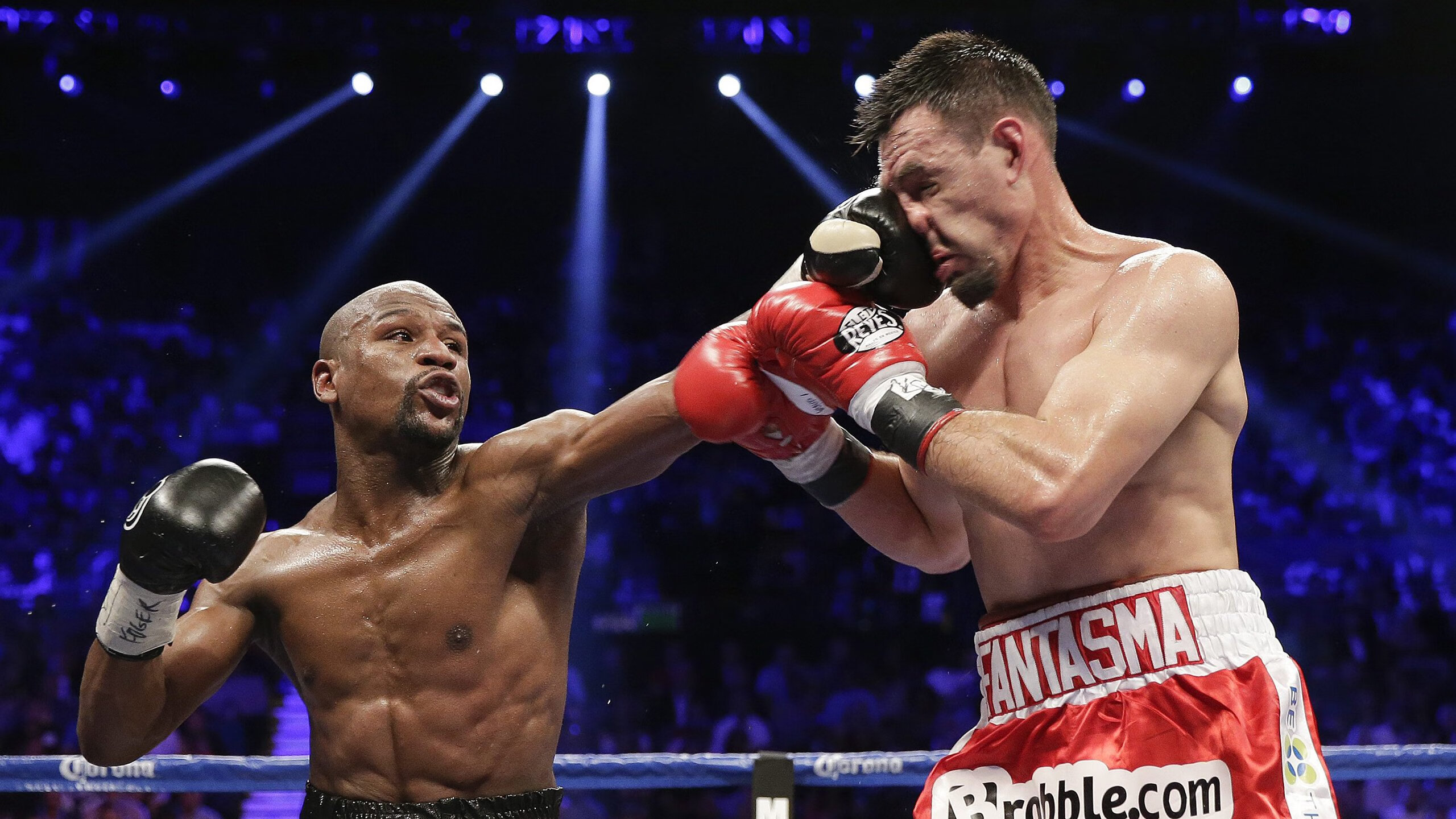 开云体育直播-绿茵双城记，卡马文加爆发定义未来，沙特压哨绝杀诠释足球魅力